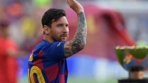 HOY / Messi tiene firmado con el Barcelona el contrato más caro del deporte