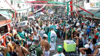 Hinchas del Palmeiras desafiaron confinamiento tras ganar la Libertadores