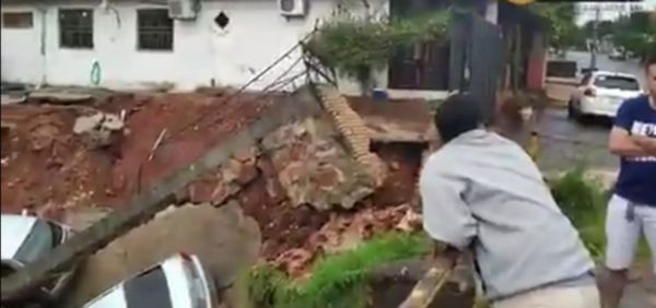 Chacarita: 3 muertos en derrumbe a causa del raudal | Noticias Paraguay