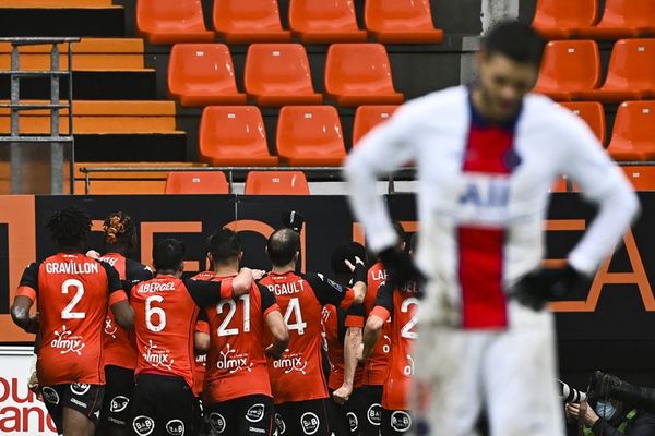 PSG sufre su primera derrota con Pochettino y cede el liderato - Fútbol - ABC Color