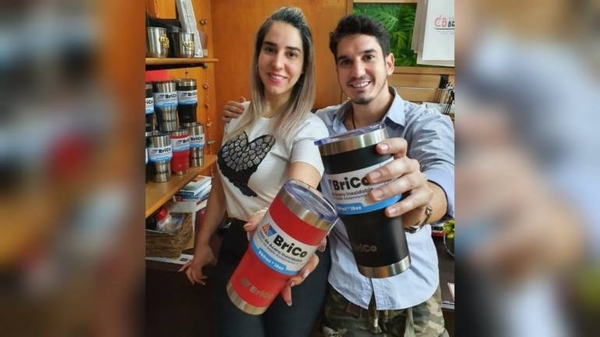 HOY / Conservar una bebida fría o caliente ya no es inalcanzable: jóvenes lanzan vaso térmico de marca nacional