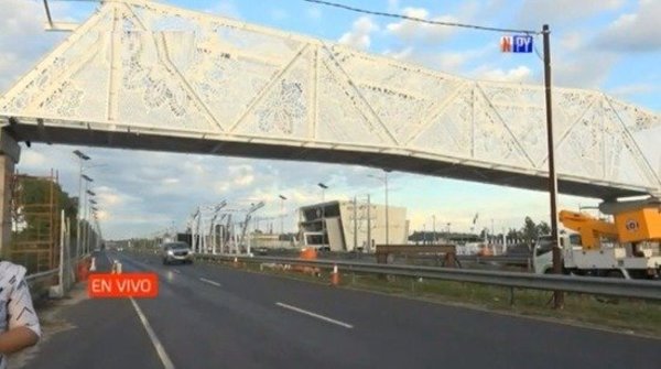 Pasarela de oro: Wiens dice que de comprobarse daño patrimonial tomará medidas rigurosas | Noticias Paraguay