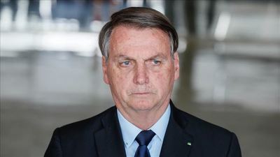 Bolsonaro dice que no es su competencia llevar el oxígeno a Amazonas - ADN Digital
