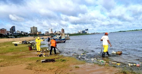 La Nación / Lluvias en Asunción registran 172 mm, y el río crece 48 cm
