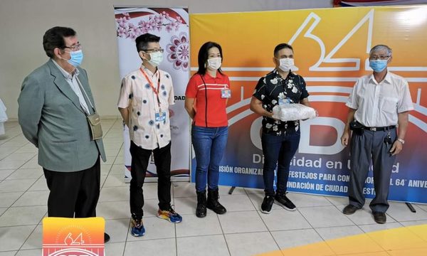 Donan 1.700 tapabocas a la comisión profestejo Aniversario 64 de CDE