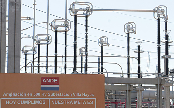 Histórica prueba de interconexión entre centrales de Yacyretá e Itaipu en 500 kV a través de la estación Villa Hayes | .::Agencia IP::.