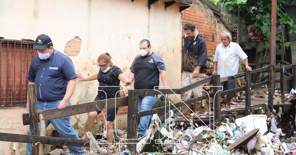 La Nación / Chacarita: Mueren dos menores y un adulto a causa de derrumbe
