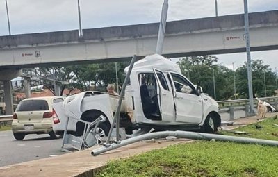 Crónica / Chocó por una columna de la ANDE y murió