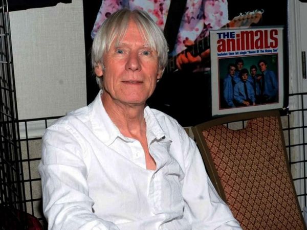 Muere a los 77 años Hilton Valentine, de The Animals