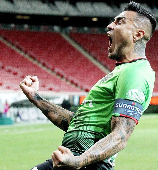 Darío Lezcano brilla en la victoria del FC Juárez - Fútbol - ABC Color