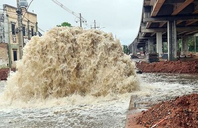 Intensas lluvias evidencian obras mal hechas por los municipios y el MOPC - Nacionales - ABC Color