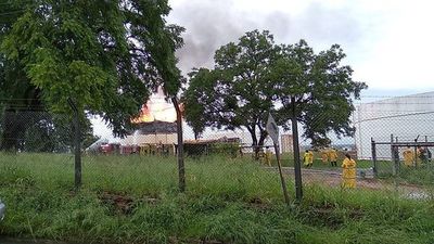 Incendio en Petropar: verificarán si el sistema de prevención estaba en condiciones - Nacionales - ABC Color