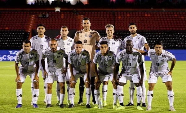 HOY / Argentina: Platense vuelve a Primera División tras 22 largos años