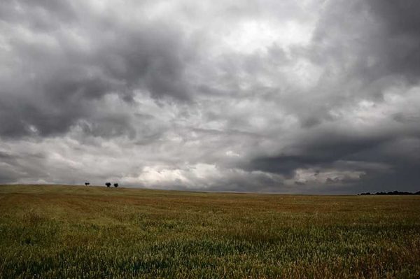 Lluvias y tormentas hoy y hasta el miércoles · Radio Monumental 1080 AM