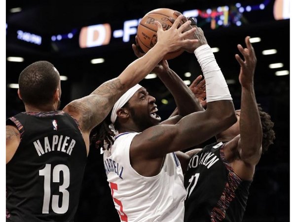 Clippers desbancan a Jazz en el Oeste
