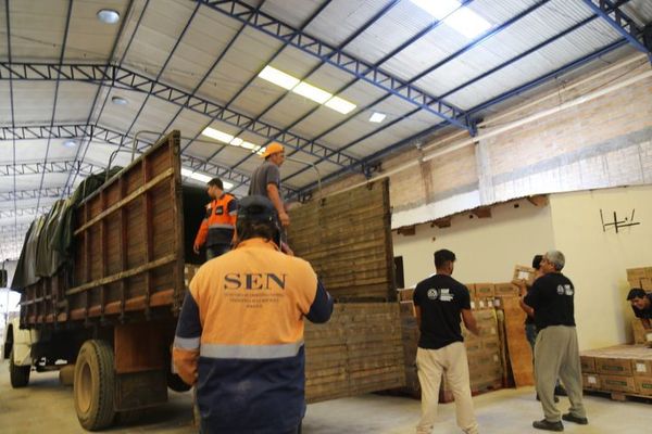 SEN asistirá a 1.500 familias afectadas por las lluvias - Nacionales - ABC Color
