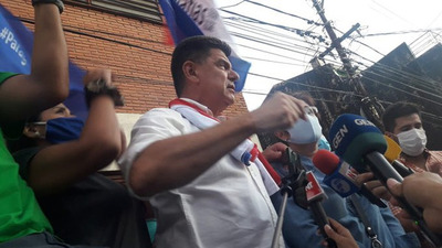Jueza exige una fianza real, Efraín Alegre no quiere pagar