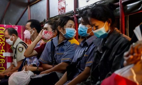 El uso del tapabocas es obligatorio en el transporte público de Estados Unidos