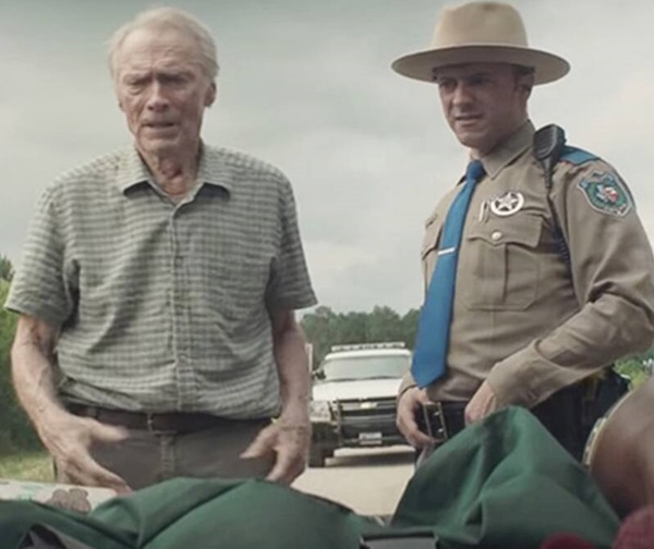 Clint Eastwood a sus 90 años no para