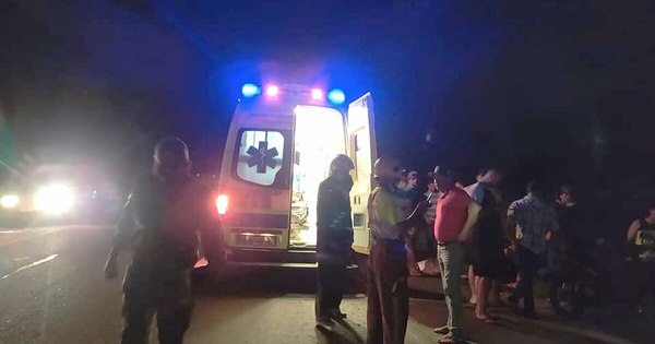 La Nación / Motociclista sin casco fallece tras impactar contra el asfalto en Concepción