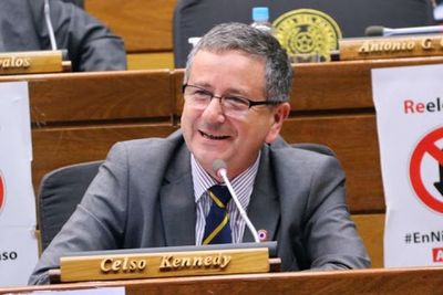 Voto censura a Villamayor: admiten que lobby oficial actúa sobre “pescadores”