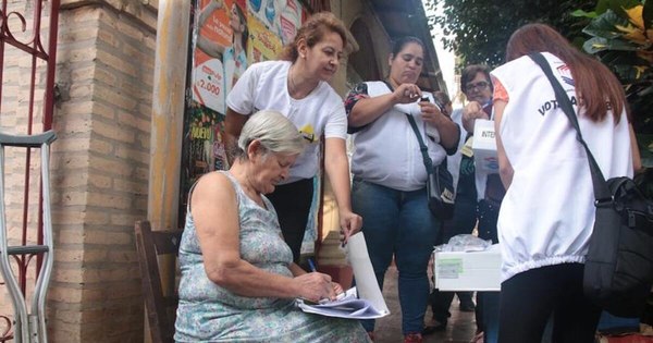 La Nación / Se inició periodo de solicitud de voto en casa