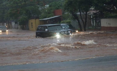 HOY / Asunción y alrededores tendrán lluvias torrenciales con mayor frecuencia, advierte meteorólogo