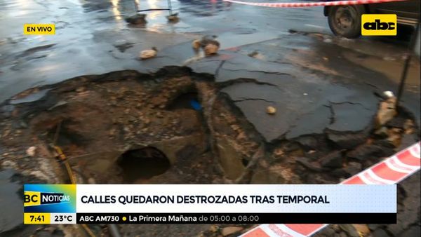 Enorme cráter en plena avenida Mariscal Estigarribia - ABC Noticias - ABC Color