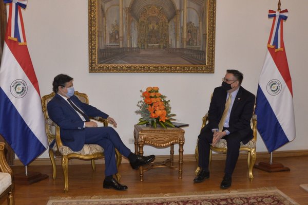 Paraguay afianza vínculos de cooperación con Estados Unidos y la CAF | .::Agencia IP::.
