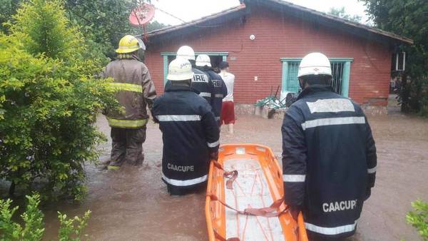 Caacupé; 300 familias con viviendas inundadas fueron evacuadas – Prensa 5