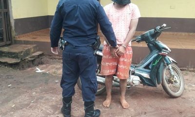 Detienen a joven y recuperan moto robada