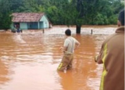 Cortan tramo de la Ruta 2 desde Caacupé hasta Coronel Oviedo