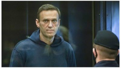 Líder de la oposición ruso Navalny es sentenciado a prisión