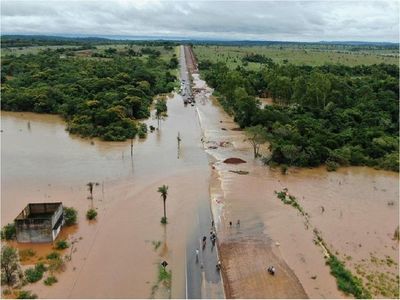 Temporal deja inundaciones en varias zonas del país