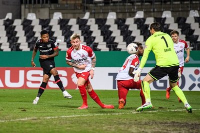 Un equipo de la cuarta división elimina al vigente subcampeón de la Copa de Alemania
