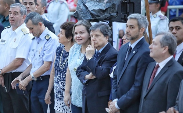 Repudian ataque sufrido por sede de embajada paraguaya en Buenos Aires