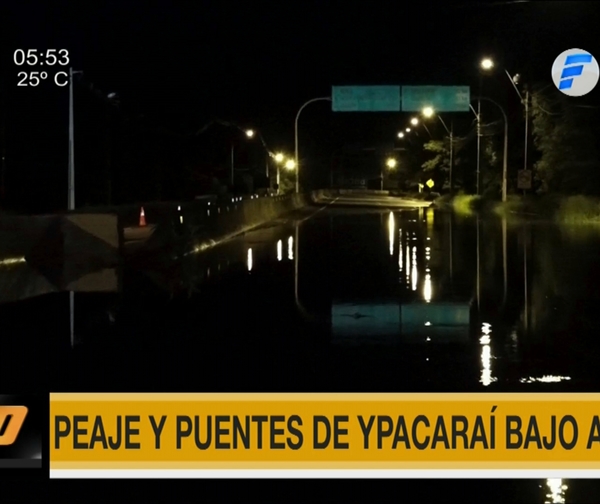 Peaje y puentes de Ypacaraí bajo agua