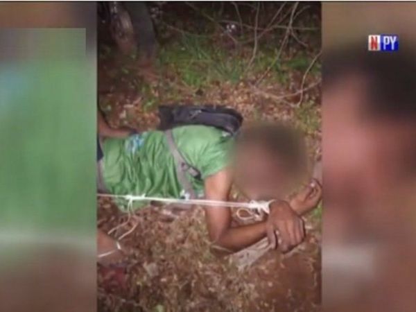 Vecinos atrapan y atan a un ladrón