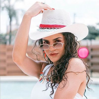 Meli Galeano estrena canción y video - Espectáculos - ABC Color