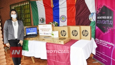 ENTREGAN COMPUTADORAS Y ORDENADORES DE INTERNET EN NATALIO