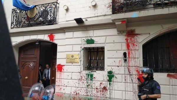 Mujeres prófugas de la justicia detenidas durante ataque a Embajada en Argentina serían extraditadas