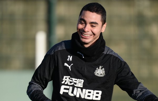 Almirón contó cuál es su posición ideal en la cancha