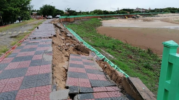 HOY / Parte de la costanera de Pilar se hundió a causa de la lluvia