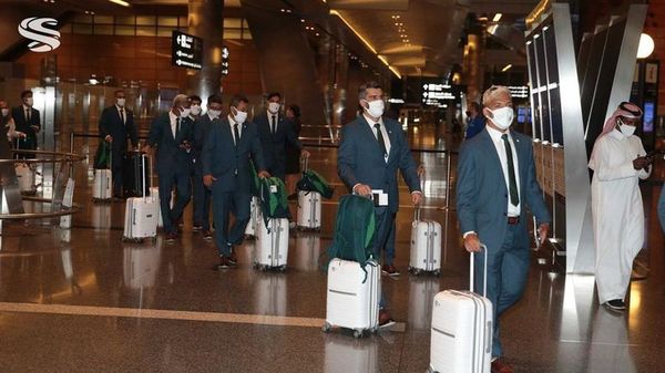 Gómez y Palmeiras llegaron a Catar para el Mundial de Clubes - Fútbol - ABC Color