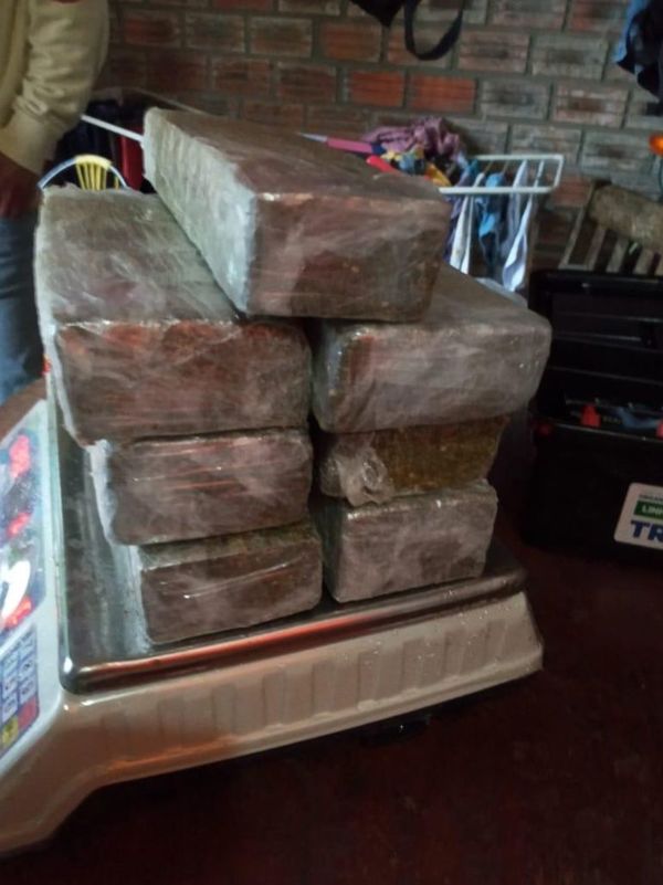 Condenan a 15 años exagentes antidrogas que comerciaban droga incautada - Nacionales - ABC Color