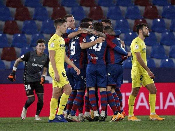 El Levante, a semifinales