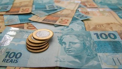 "Refritan" y falsean información sobre exportación de reales - ADN Digital
