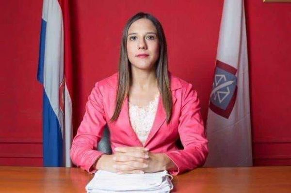 Fiscalía pide juicio oral y público para dos policías