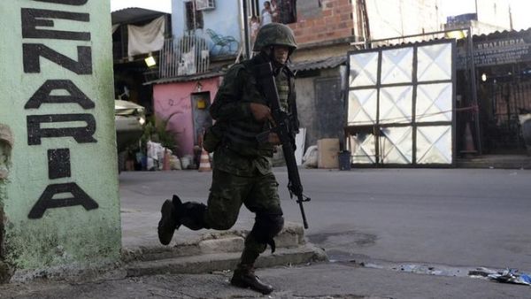 Muere una niña de 5 años en Brasil tras ser alcanzada por una bala