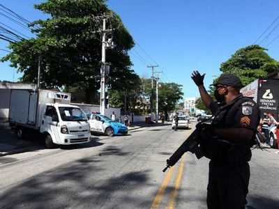 Operación policial en favelas de Río deja nueve muertos